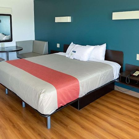 Motel 6 Cameron Mo Экстерьер фото