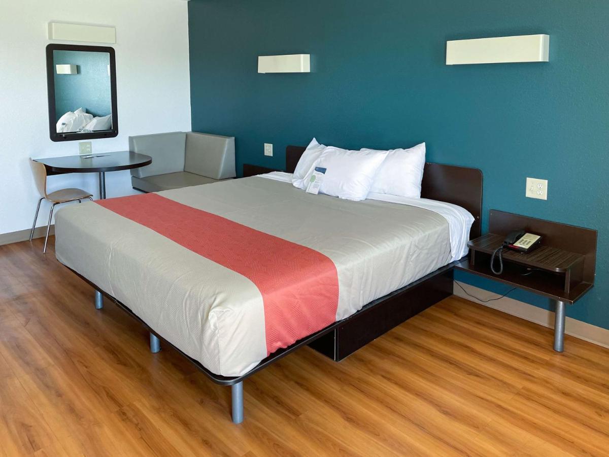Motel 6 Cameron Mo Экстерьер фото