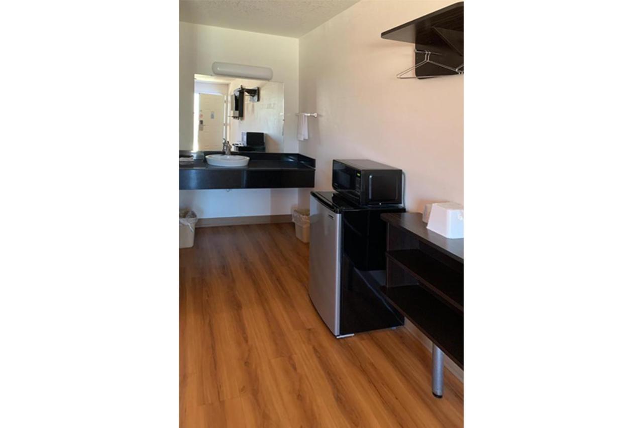 Motel 6 Cameron Mo Экстерьер фото