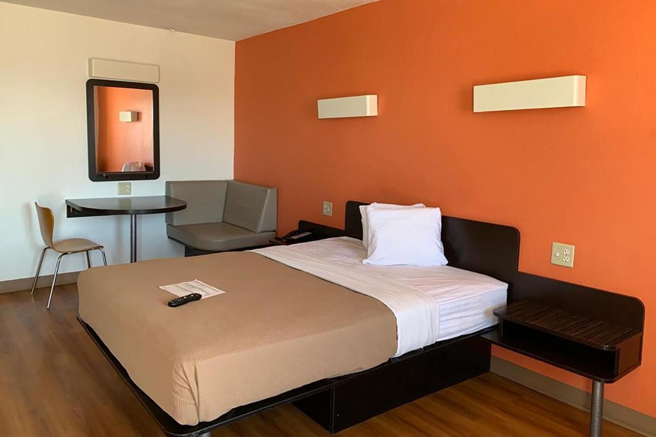 Motel 6 Cameron Mo Экстерьер фото